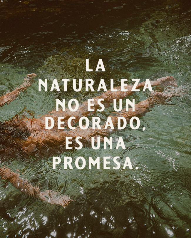 Momento de relax en agua natural, una invitación a desconectar