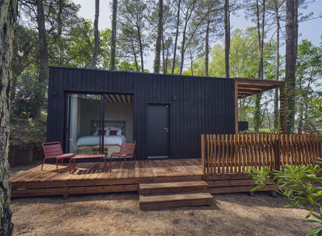 Suite designed for a peaceful and inspiring stay at Bonjour Sauvage