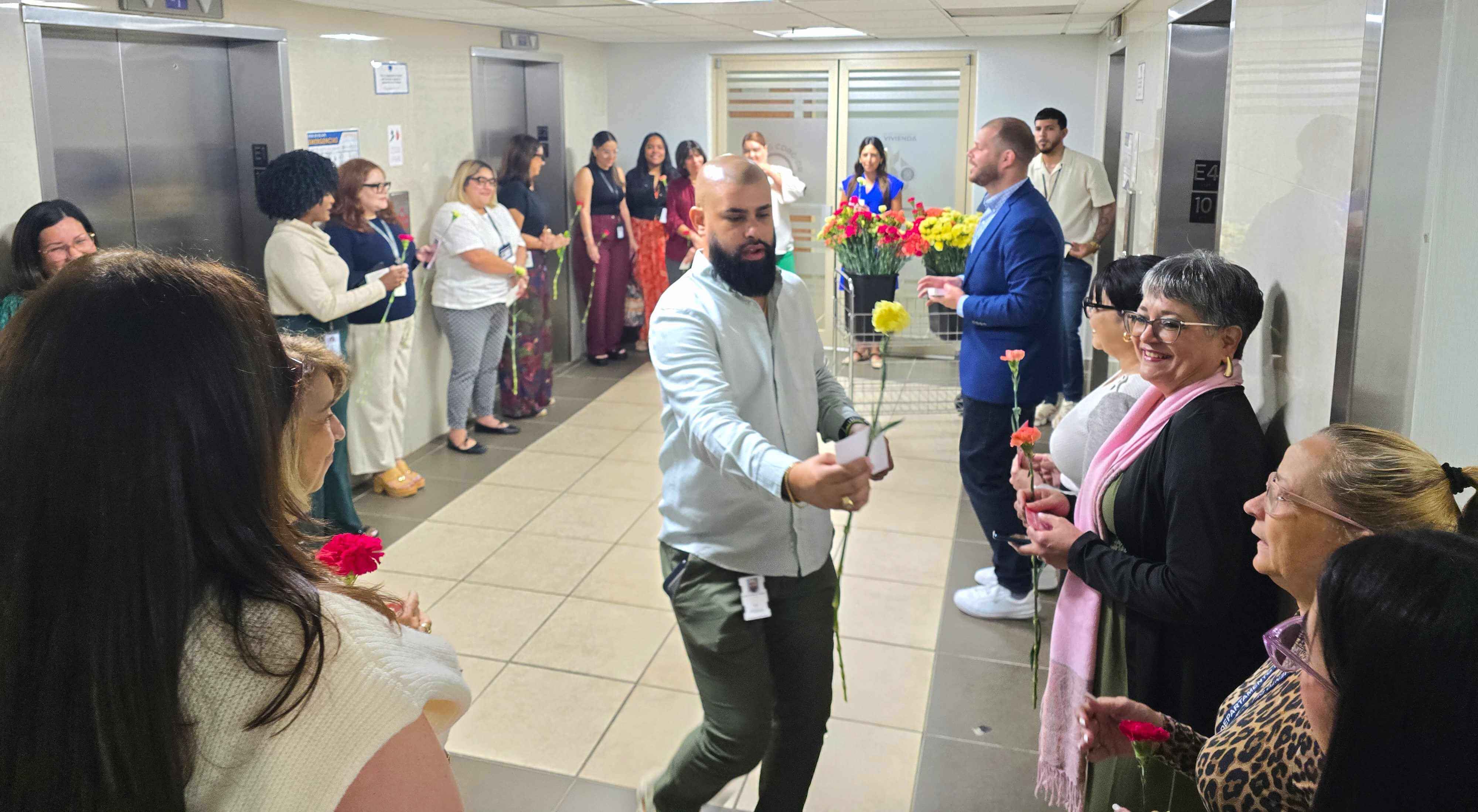 Departamento de la Vivienda rinde homenaje a la semana de la mujer trabajadora Foto 5