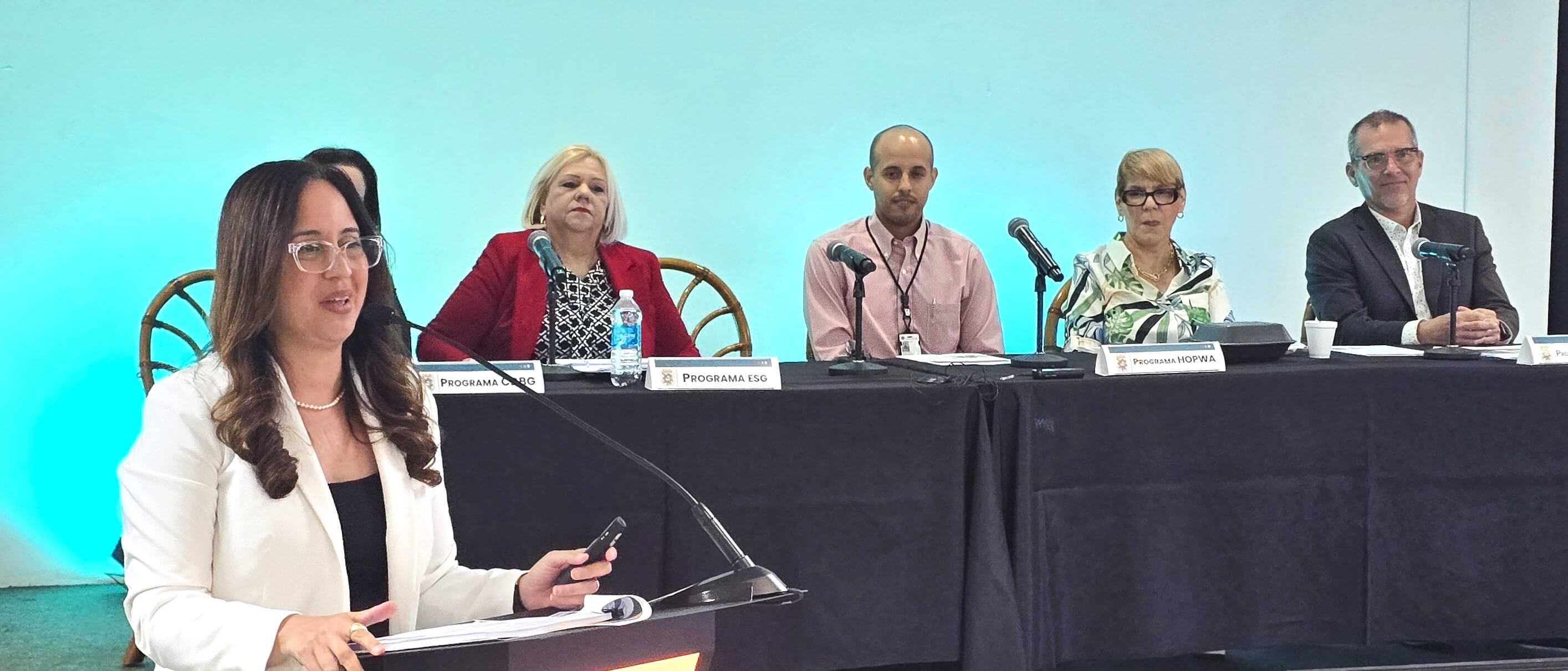 Comité interancial presenta el Plan Consolidado para 5 años del programa CDBG-Estado Foto 4