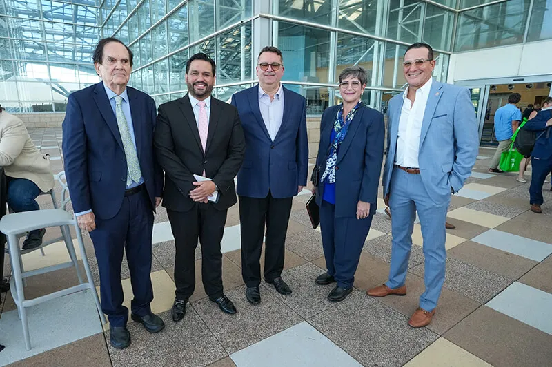 William Rodríguez Rodríguez, José Enrique Arrarás, Carlos Vivoni, Ana Carmen Alemañy, Alberto Lastra and Fernando Gil Enseñant