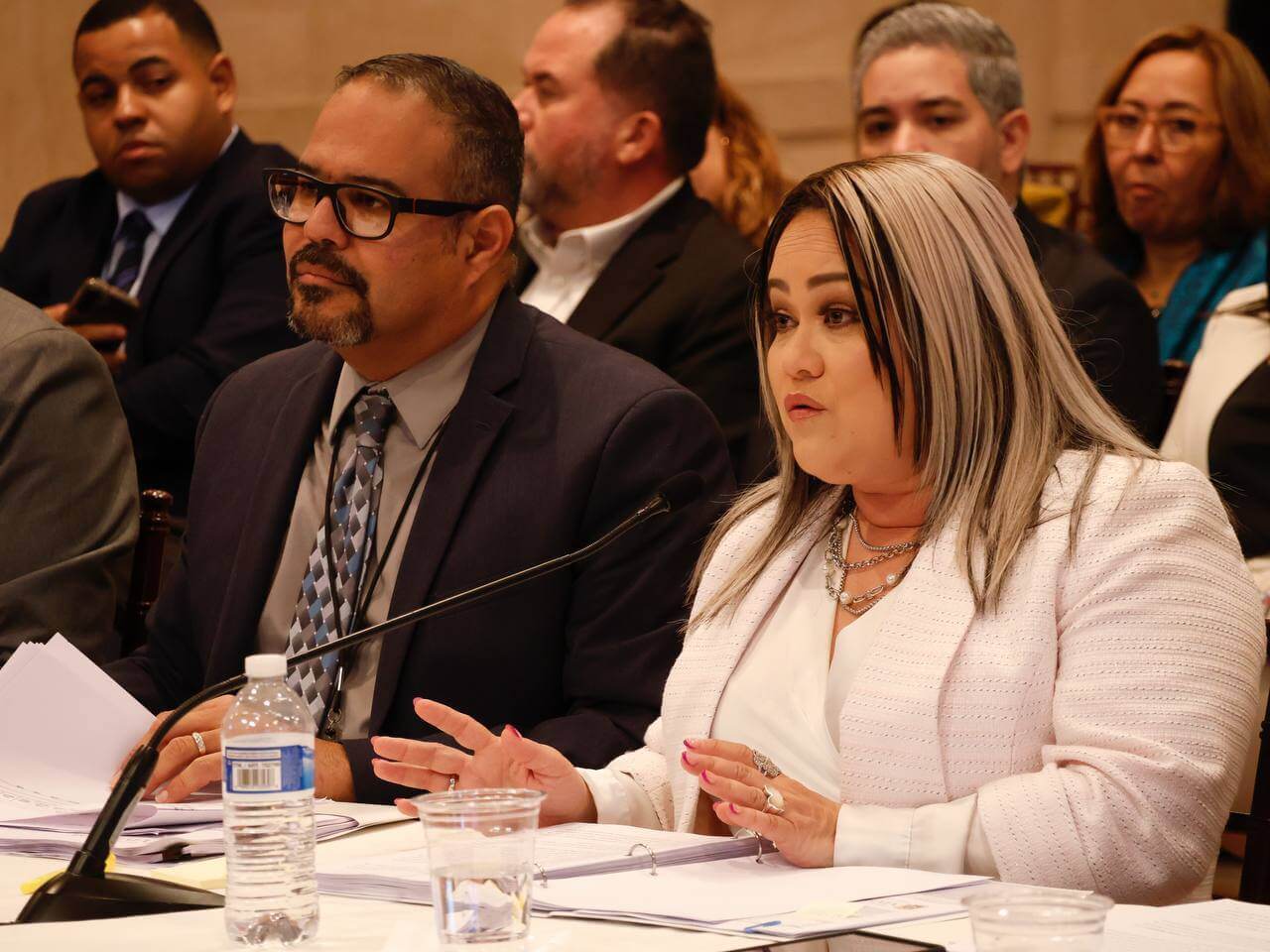 Comparecen Ante Comisión de Hacienda del Senado Secretaria de la Vivienda y Administrador de Vivienda Pública Foto 3