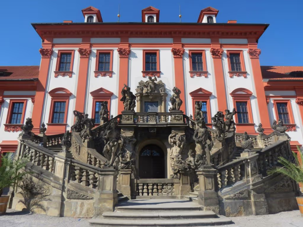 Troja Chateau
