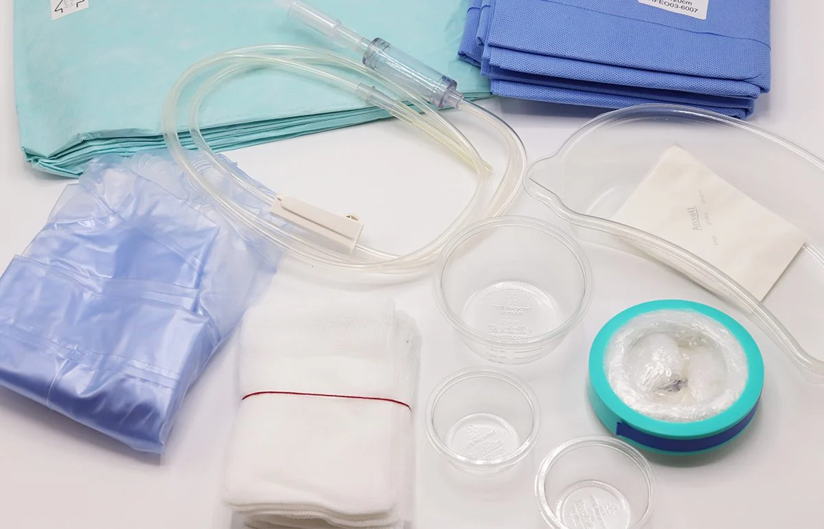 Rocialle surgical procedure pack with drapes, tubing, gauze and medical consumables
