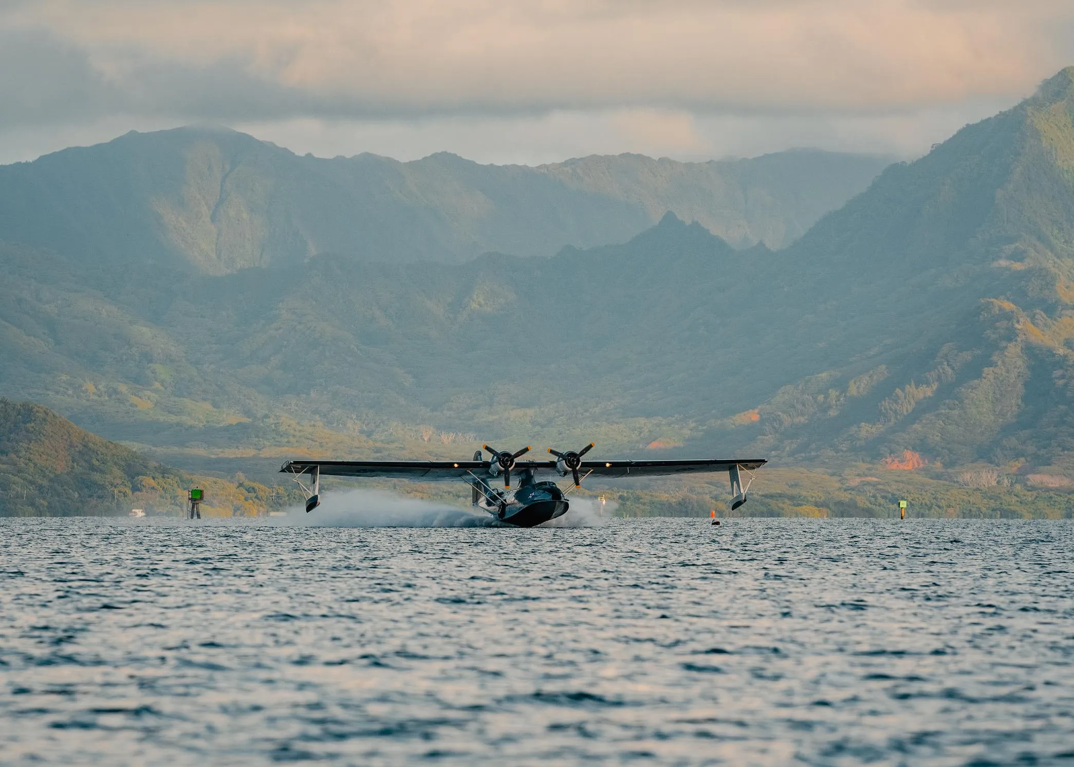 Soaring by the Sea's 1943 PBY-5A Catalina landing on the water