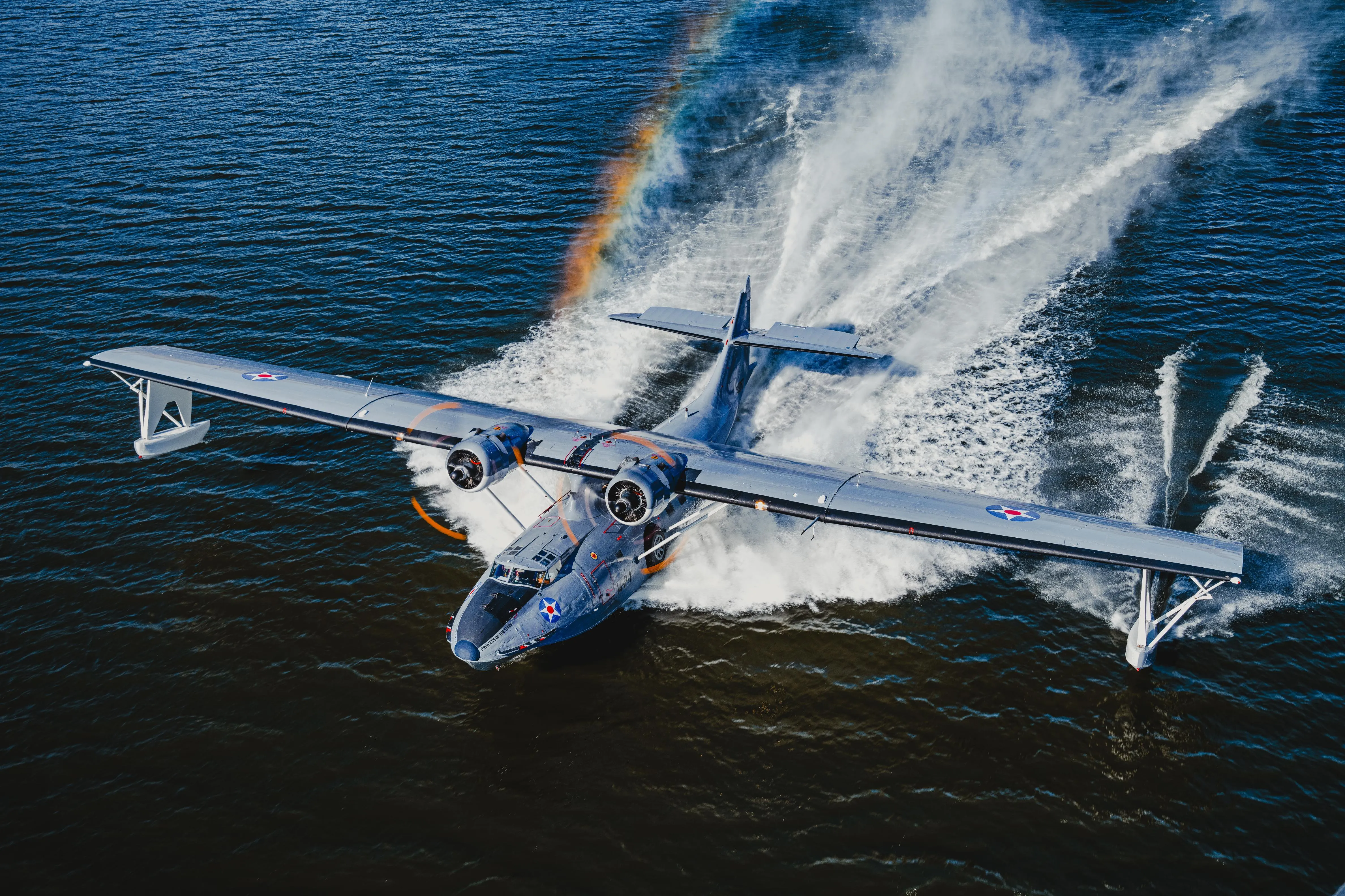 Soaring by the Sea's 1943 PBY-5A Catalina landing on a lake