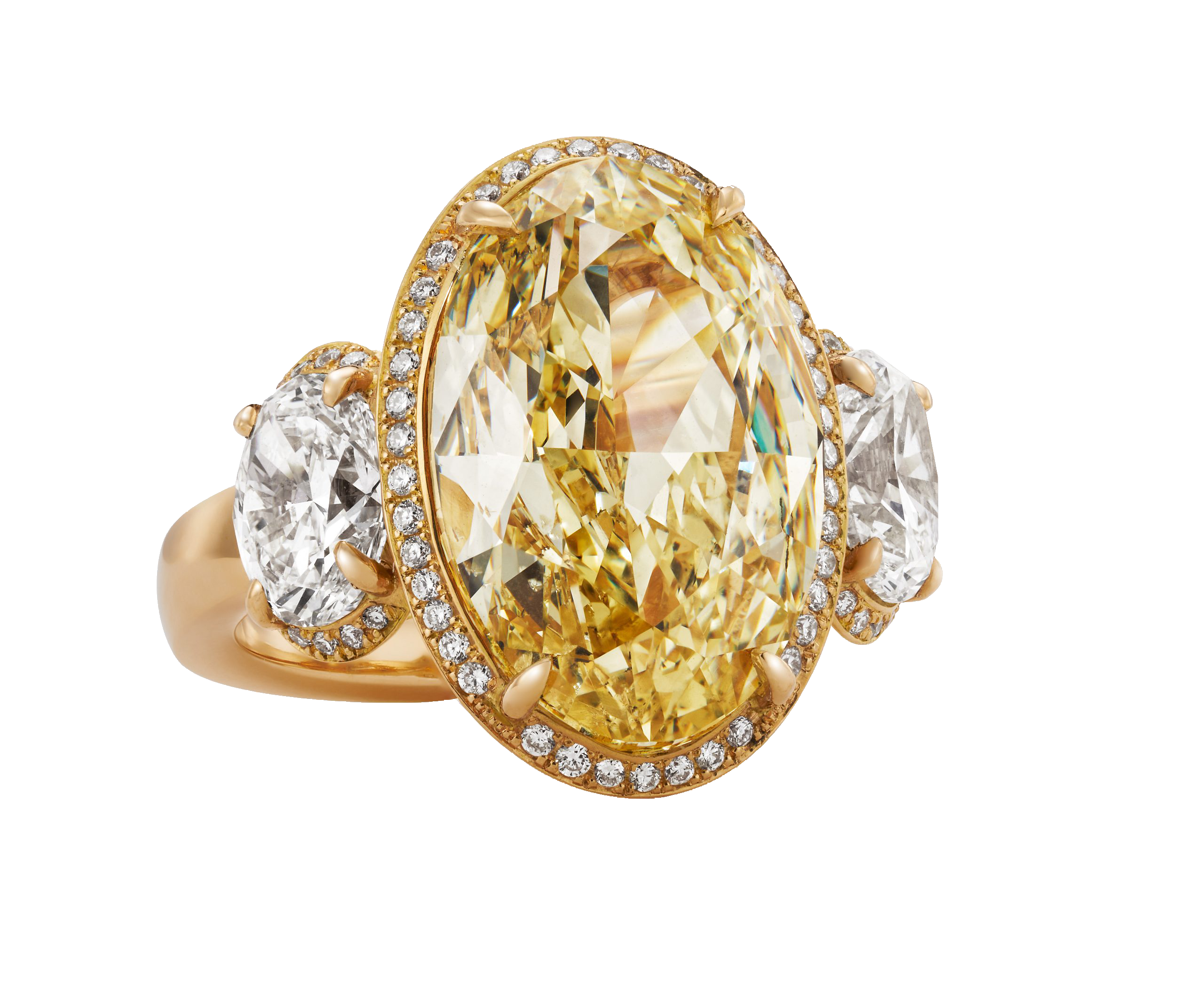 Gelbgoldring mit großem ovalen gelben Diamant in der Mitte, umgeben von kleinen weißen Diamanten, und zwei seitlichen weißen Diamanten.