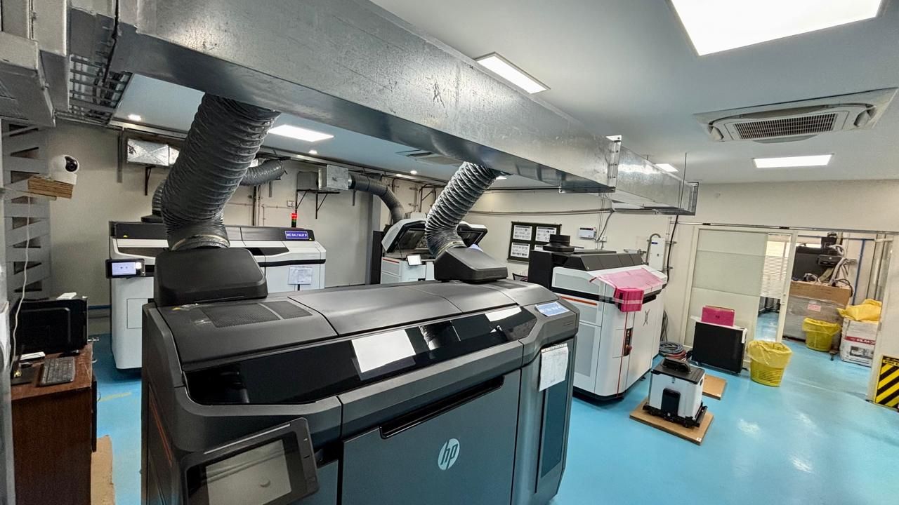 MJF 3D Printing Explained: Process, Materials, Price, and Industrial Applications