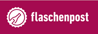 Logo von Flaschenpost mit stilisierter Flasche in einem Kronkorken-Symbol auf burgunderrotem Hintergrund.