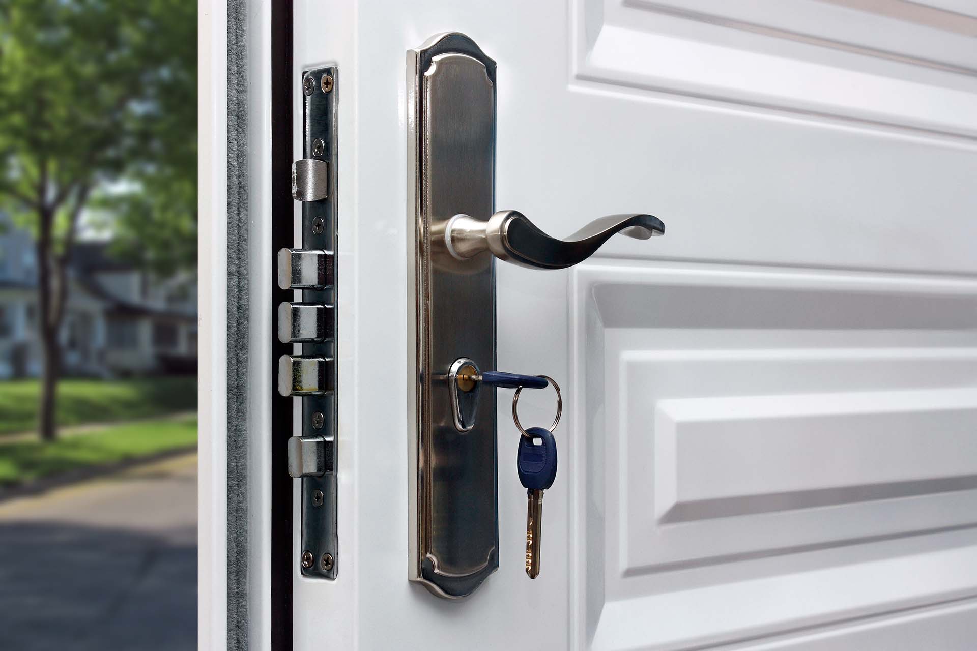 Door lock and keys
