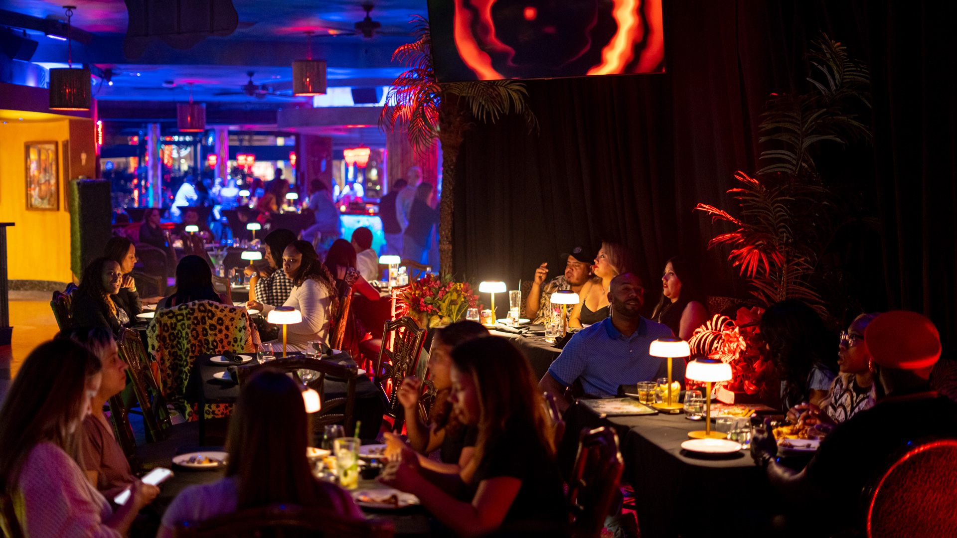 Event entertainment at Mango's Orlando