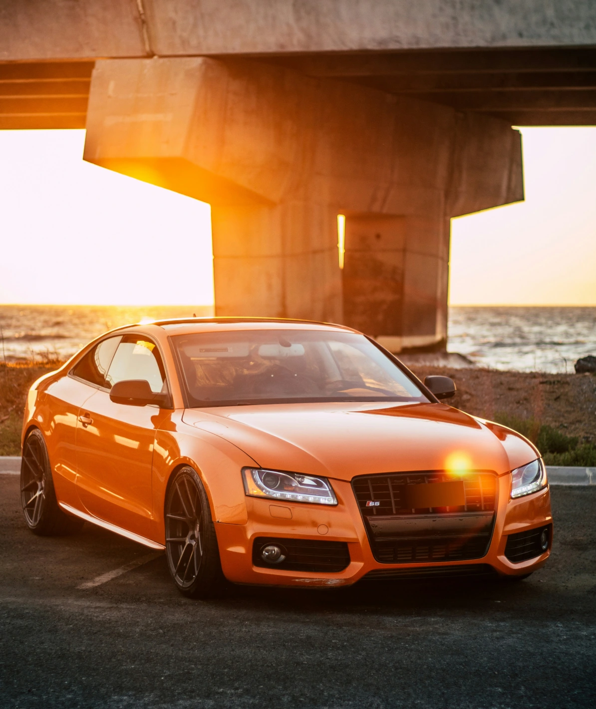 Delux car image