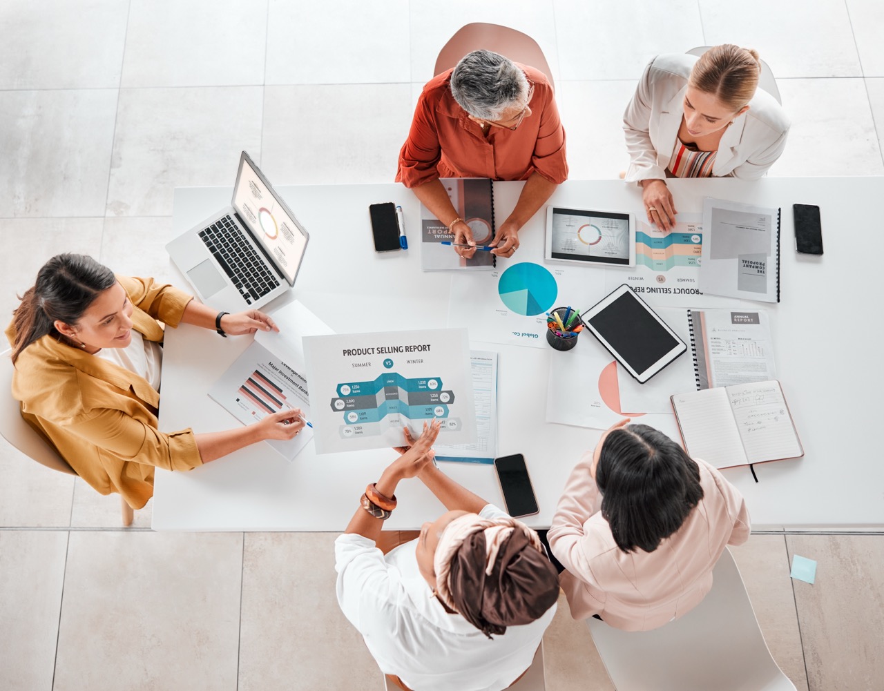 Team meeting looking for strategies.