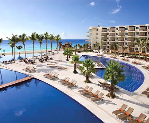 Related hotel image