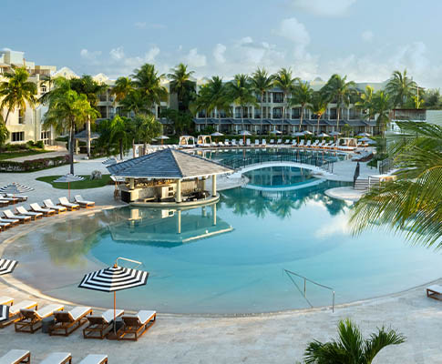 Related hotel image