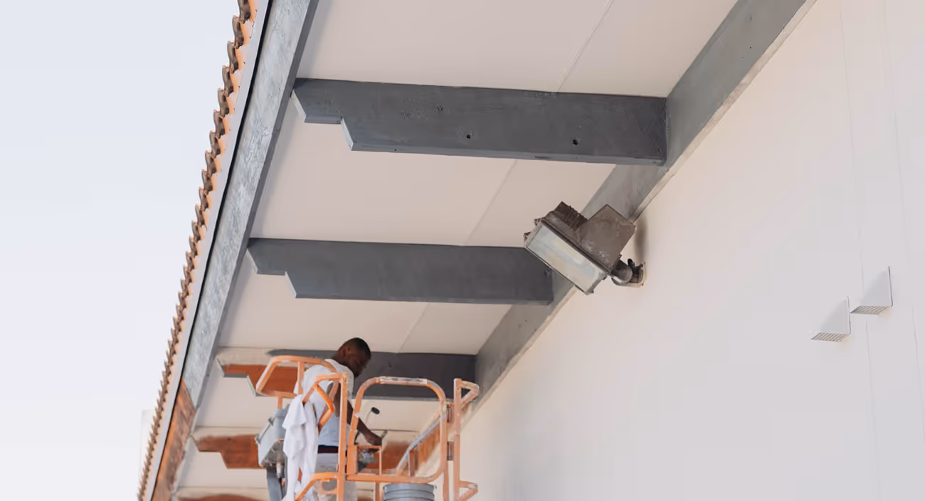 Expert commercial painting services Miami businesses trust. Weather-resistant exterior painting solutions for Florida's challenging climate.