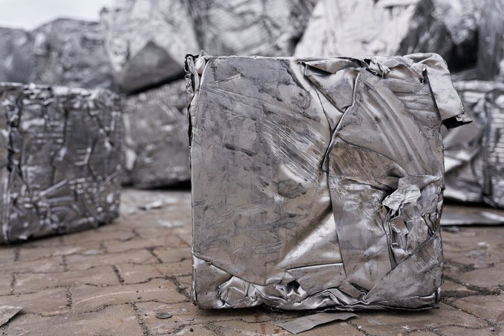 Canadá e Brasil lideram a descarbonização da siderurgia com a produção de ferro verde de baixo carbono