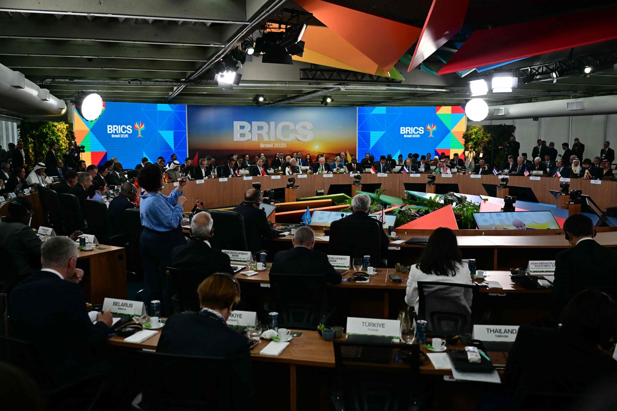 Brics defende ampliação de financiamento climático e cobra compromisso de países desenvolvidos antes da COP30