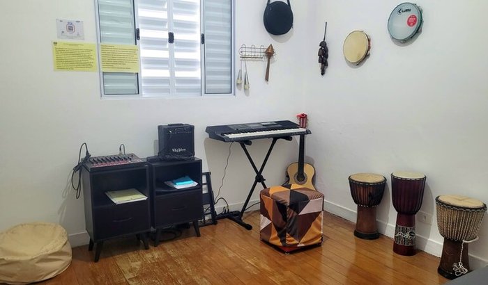 Música transforma vidas e dá voz a jovens talentos por meio de doações de instrumentos musicais
