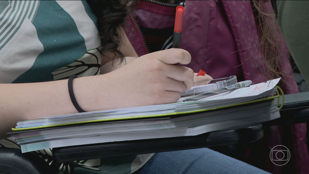 Inscrições para o Fies 2025 começam hoje; mais de 112 mil vagas disponíveis para financiamento estudantil