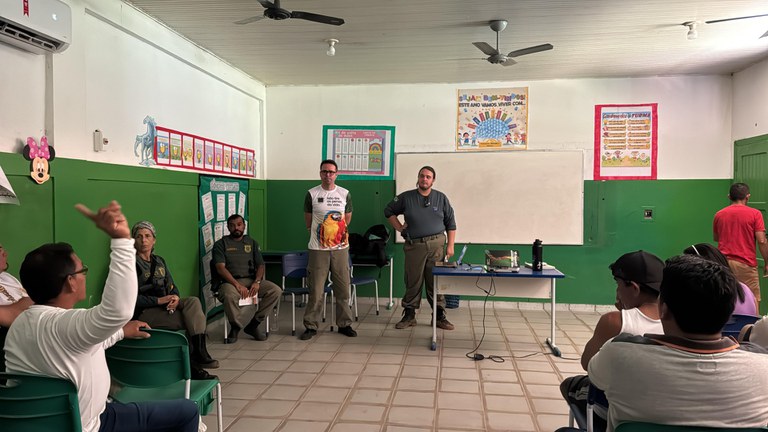 Ibama promove diálogo com comunidade para proteger tartaruga-da-Amazônia no Pará durante período reprodutivo