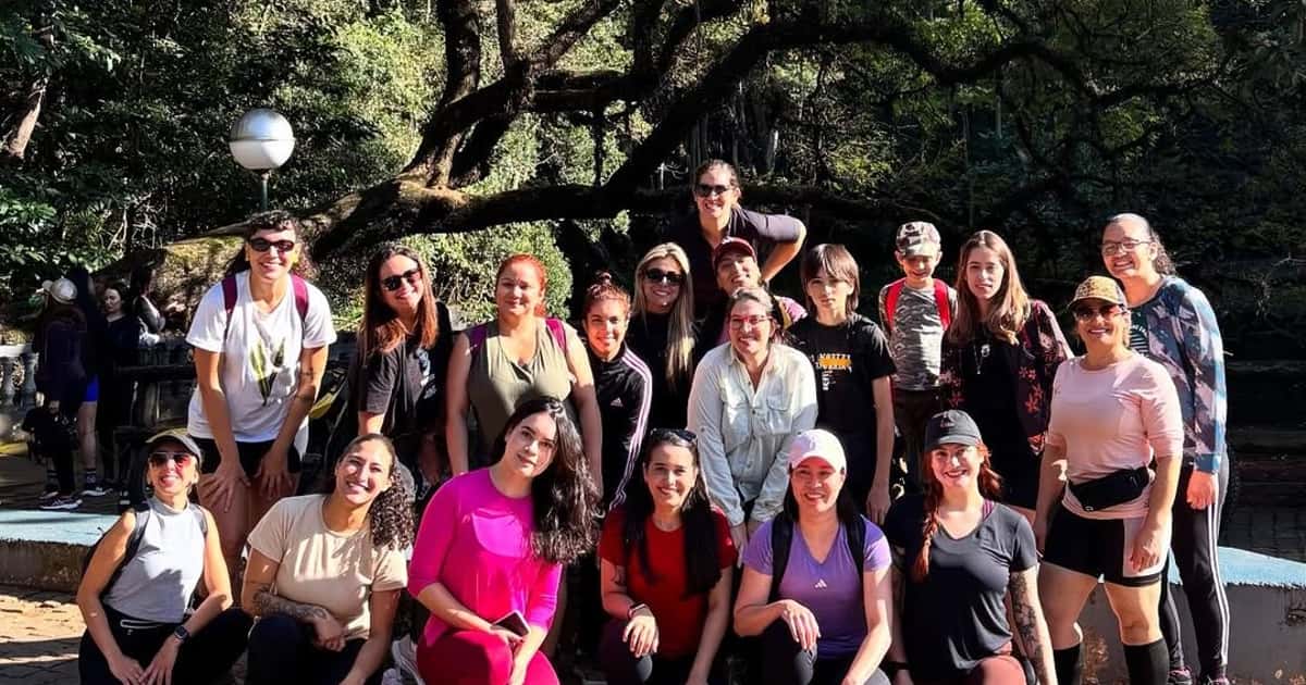 Movimento Elas Trilham SP conecta mulheres em busca de companhia e autocuidado na natureza