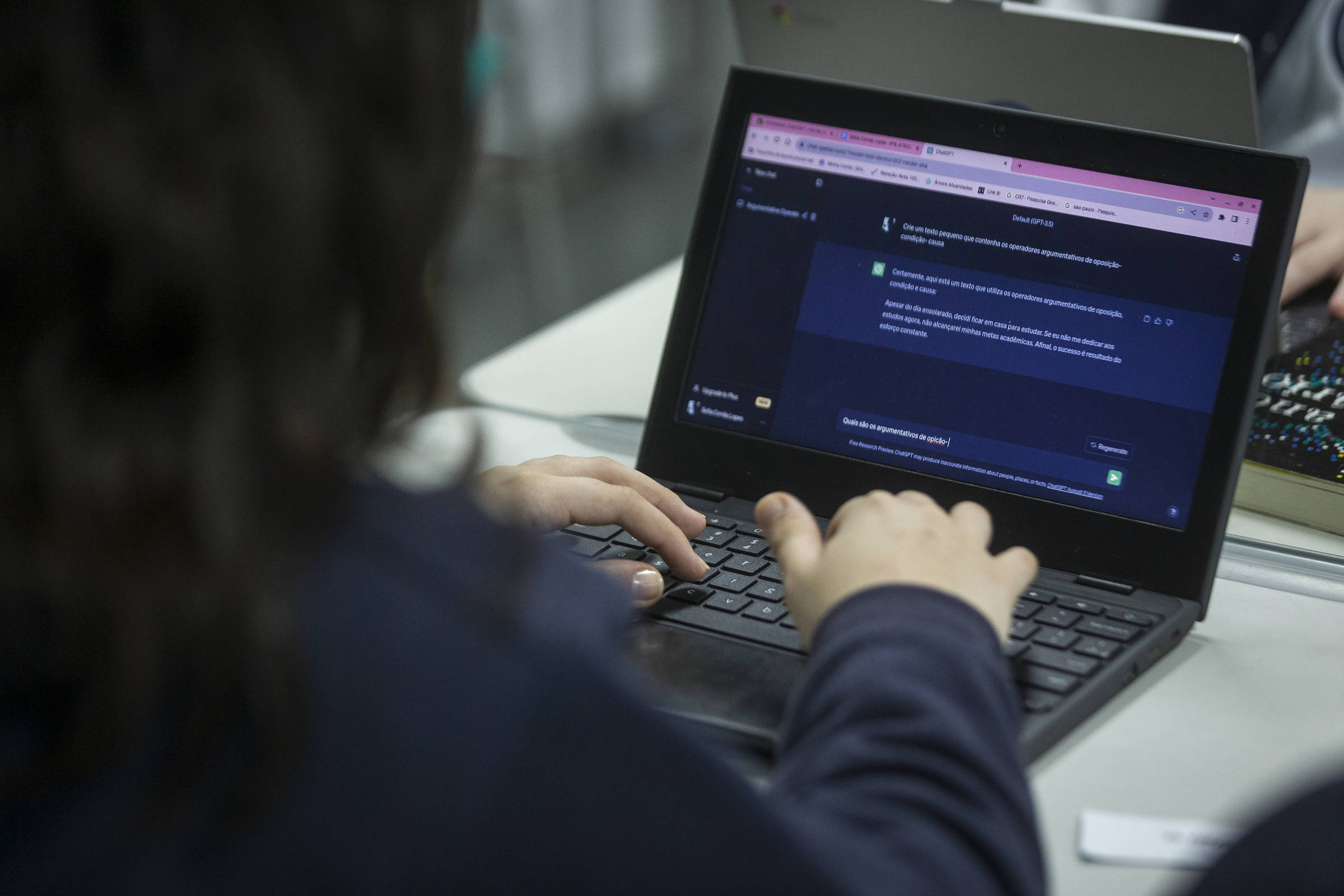 Nova política de EAD pode reduzir carga horária presencial em licenciaturas a apenas 7,5%