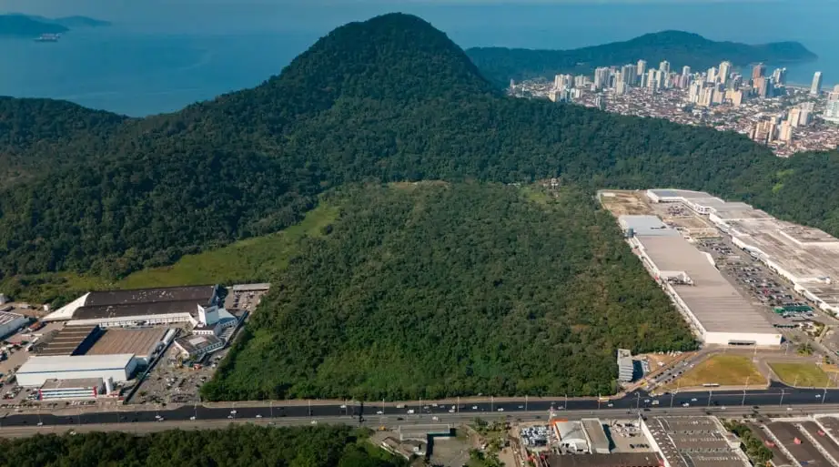 Novo centro de treinamento do Santos Futebol Clube ameaça 90 mil metros quadrados de Mata Atlântica em Praia Grande