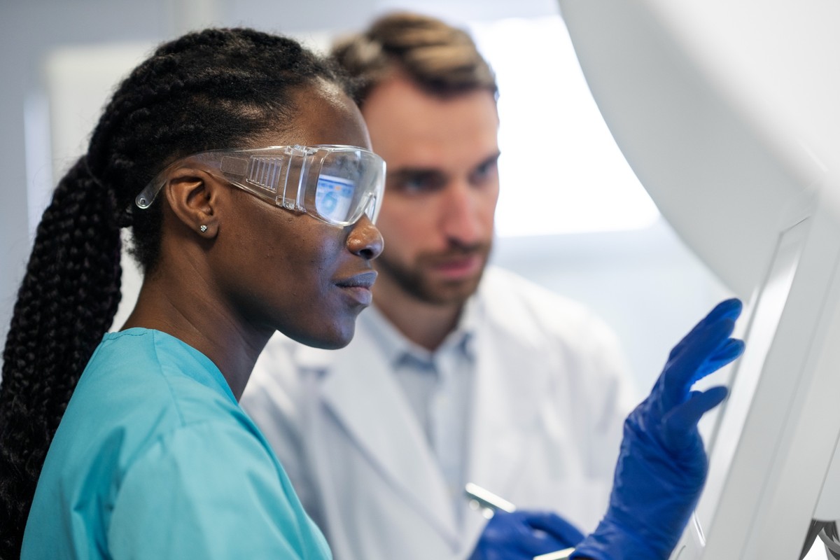 Brasil enfrenta apagão de talentos em STEM e corre o risco de perder competitividade global