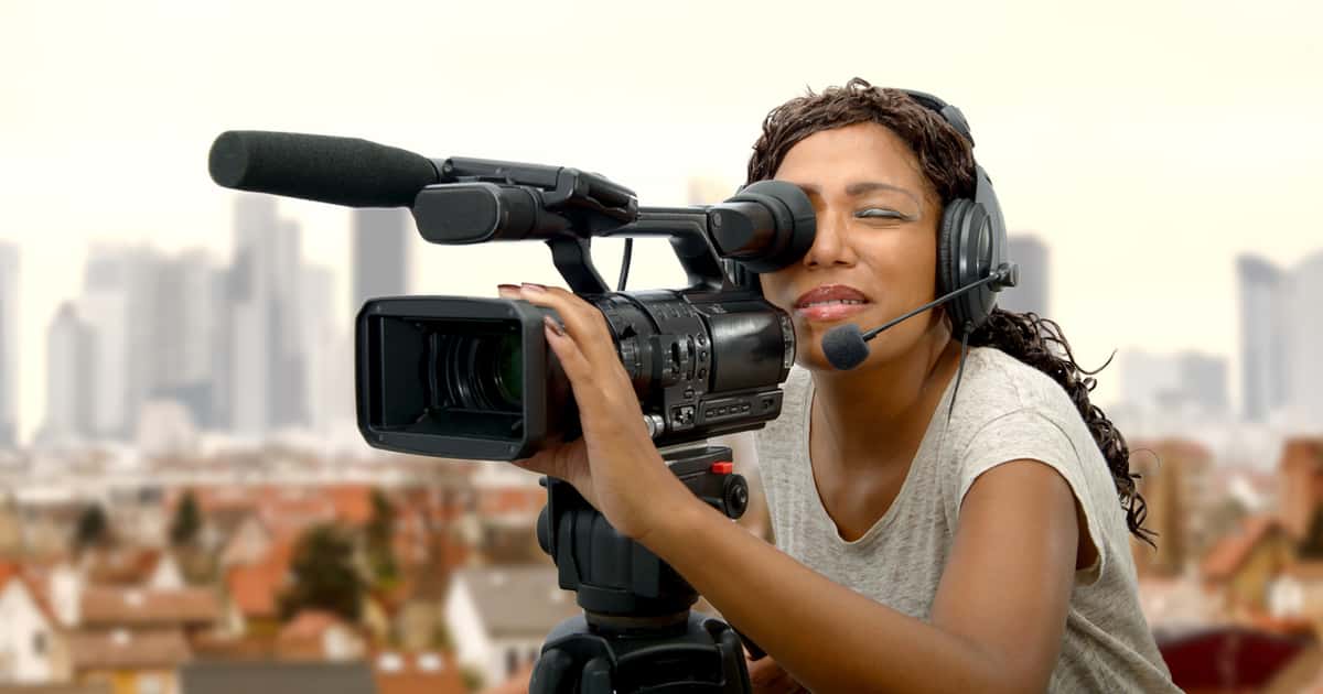 Escola Fundação Itaú e NICHO 54 oferecem curso gratuito de produção executiva audiovisual para mulheres negras