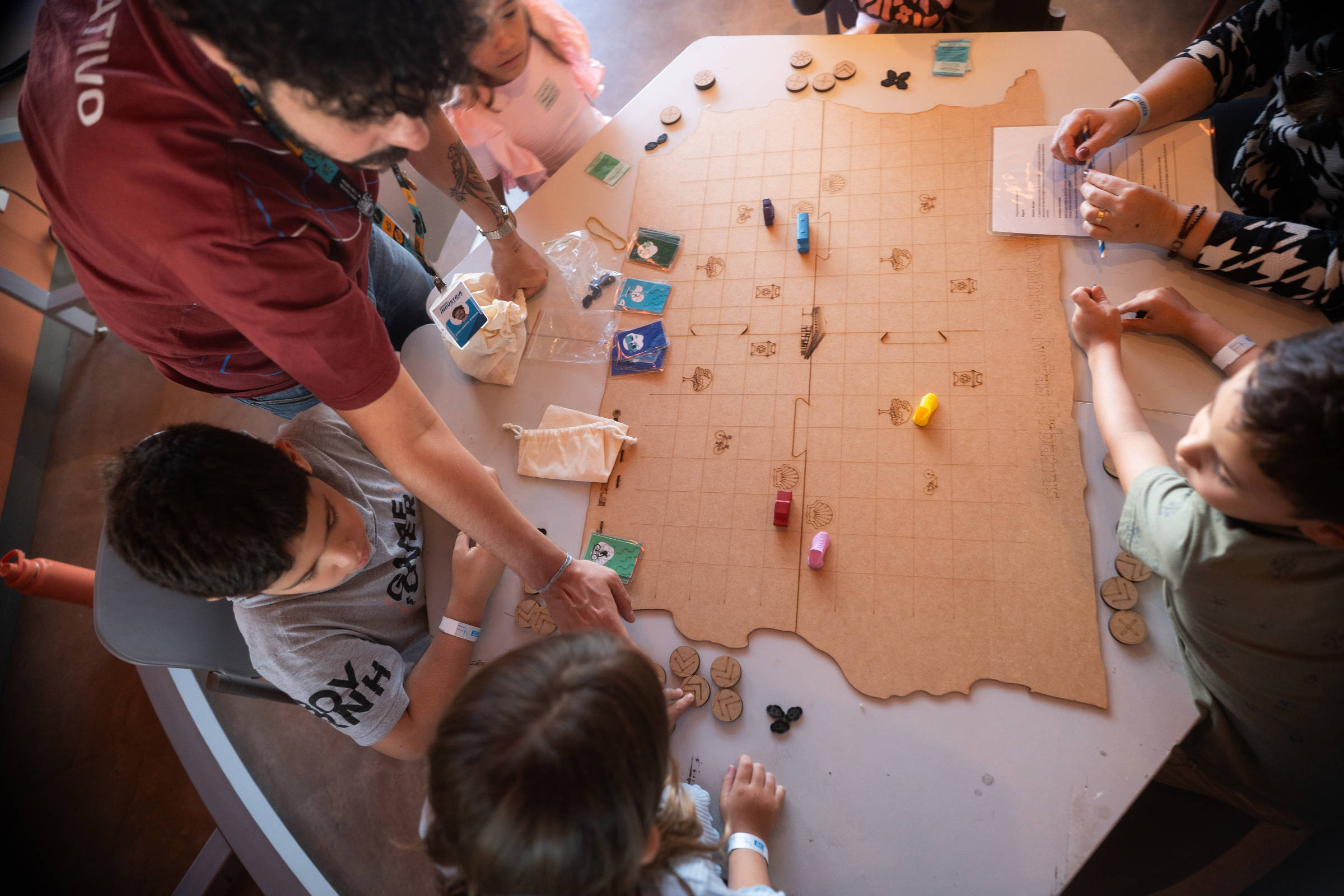 Sesi Lab em Brasília transforma aprendizado de ciências em uma experiência interativa e divertida
