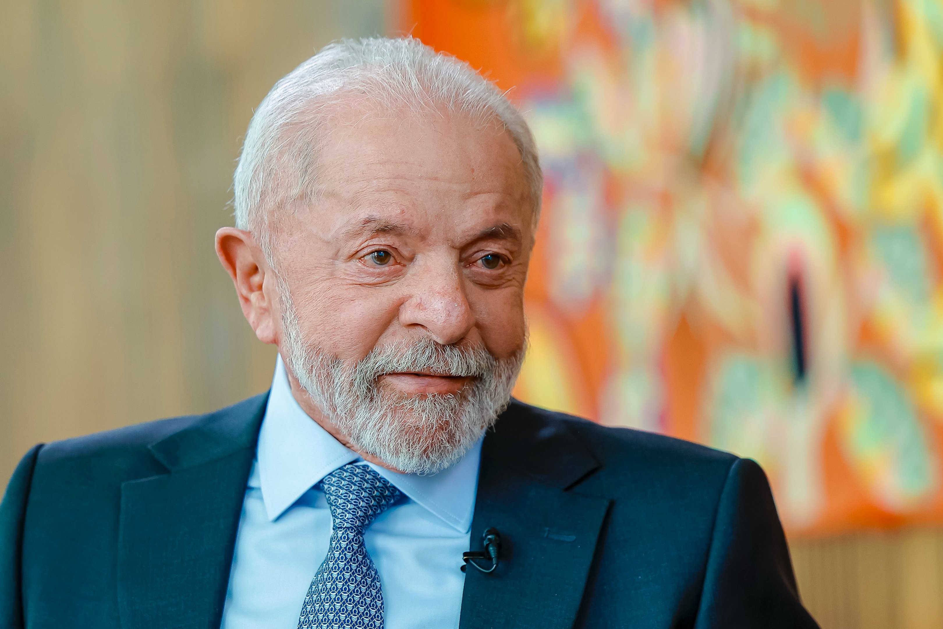 Lula sanciona lei que garante 30% de vagas para mulheres em conselhos de empresas estatais