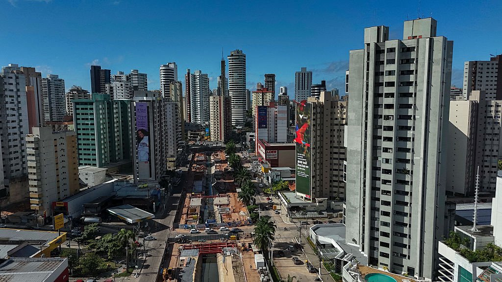 Governo brasileiro apresenta plano de hospedagem acessível para a COP30 em Belém, com 50 mil participantes esperados