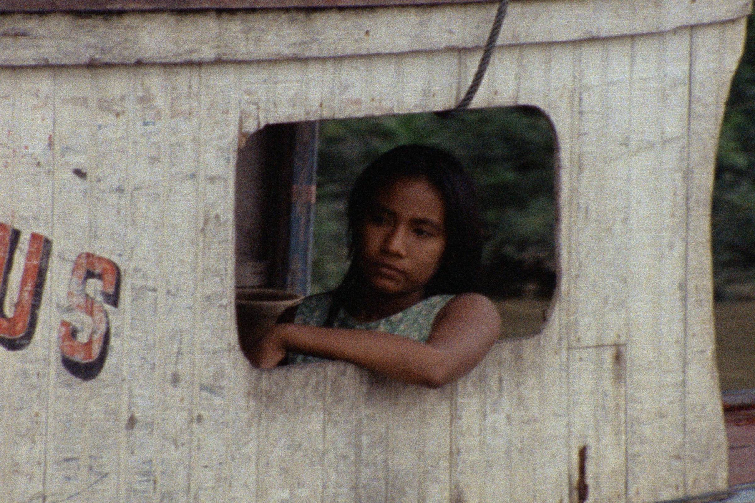 "Iracema - Uma Transa Amazônica" retorna aos cinemas em 4K, revelando a luta contra a devastação da Amazônia e os desafios sociais atuais