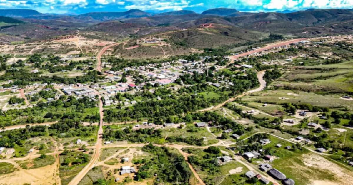 Cidades brasileiras enfrentam graves desigualdades sociais, com Uiramutã liderando ranking negativo em 2024