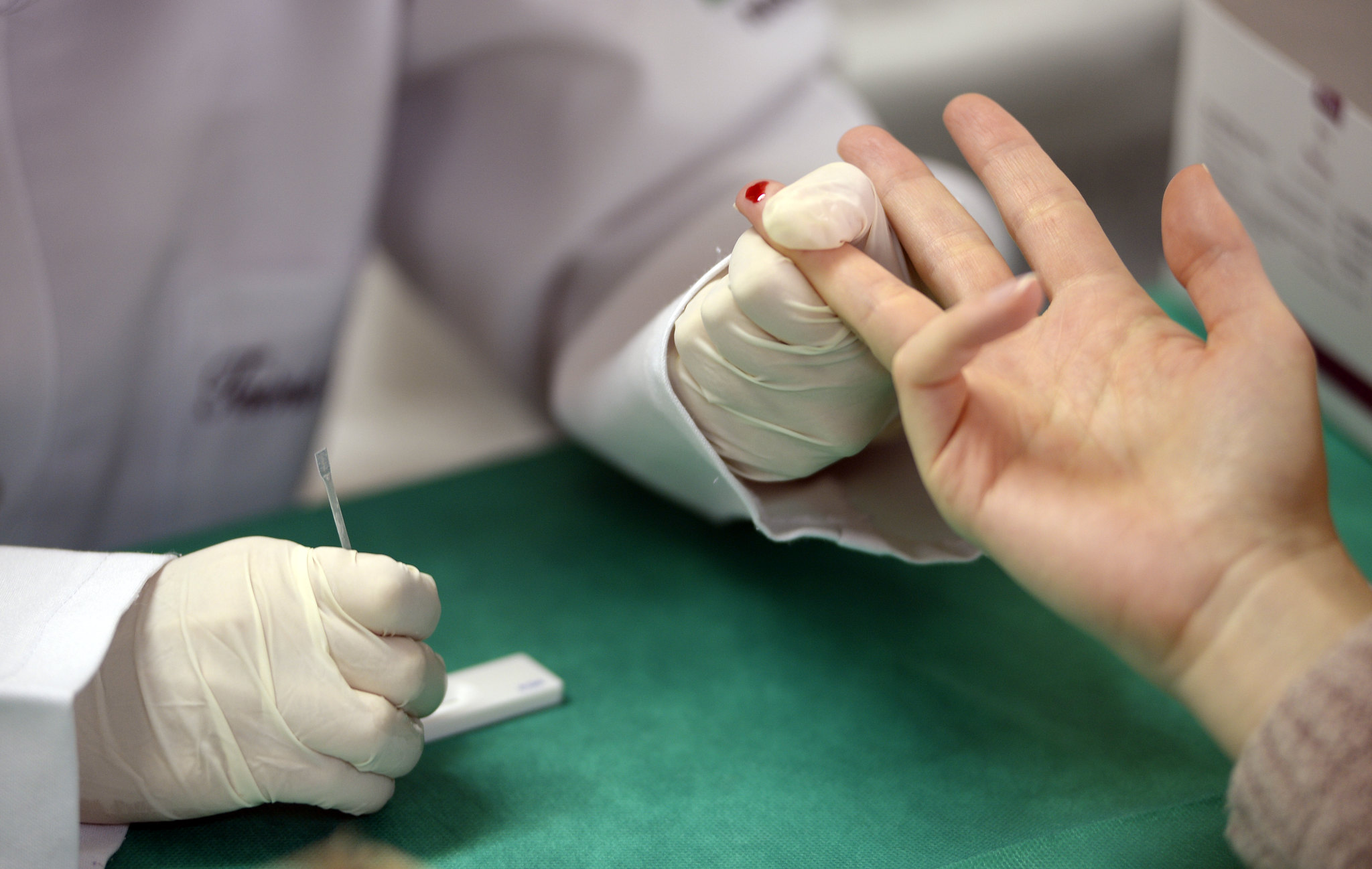 "Dia Mundial de Luta contra Hepatites Virais destaca a importância da prevenção e do diagnóstico precoce"