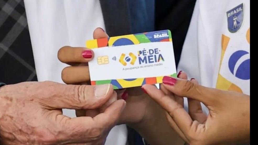 Governo inicia pagamento da quinta parcela do programa Pé-de-Meia para estudantes do ensino médio