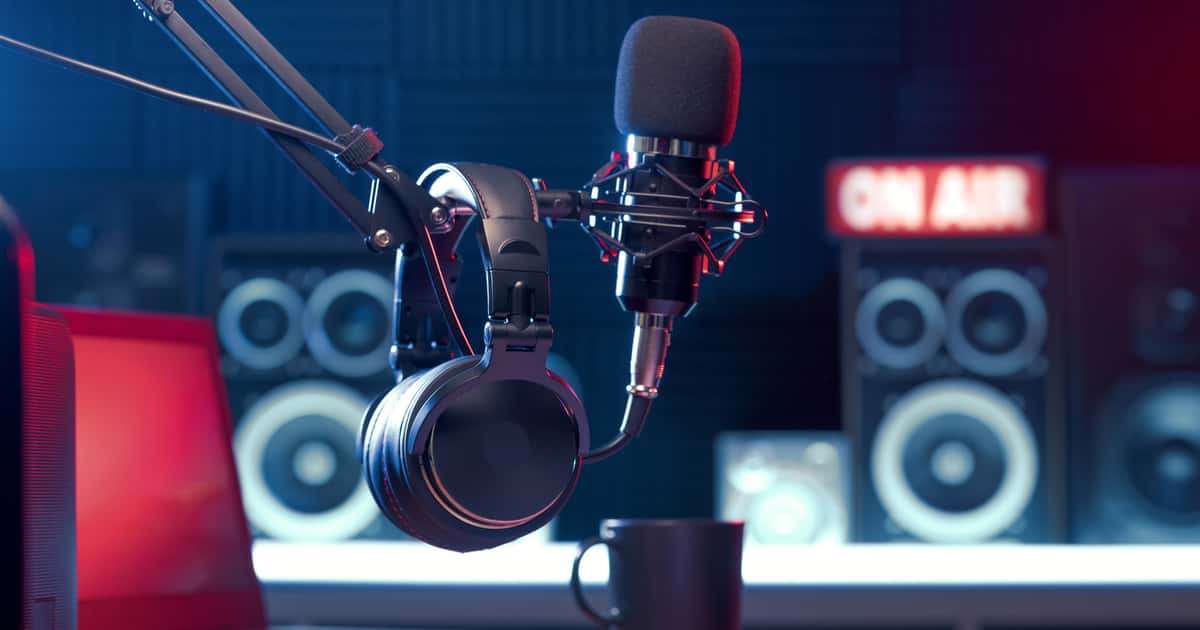 Biblioteca Parque Villa-Lobos oferece curso gratuito de produção de podcast com renomados profissionais do setor