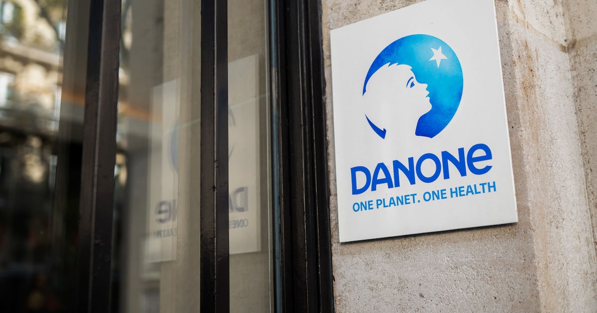 Danone busca reduzir açúcar em produtos infantis para 10% até 2030, enfrentando desafios de sabor e vendas