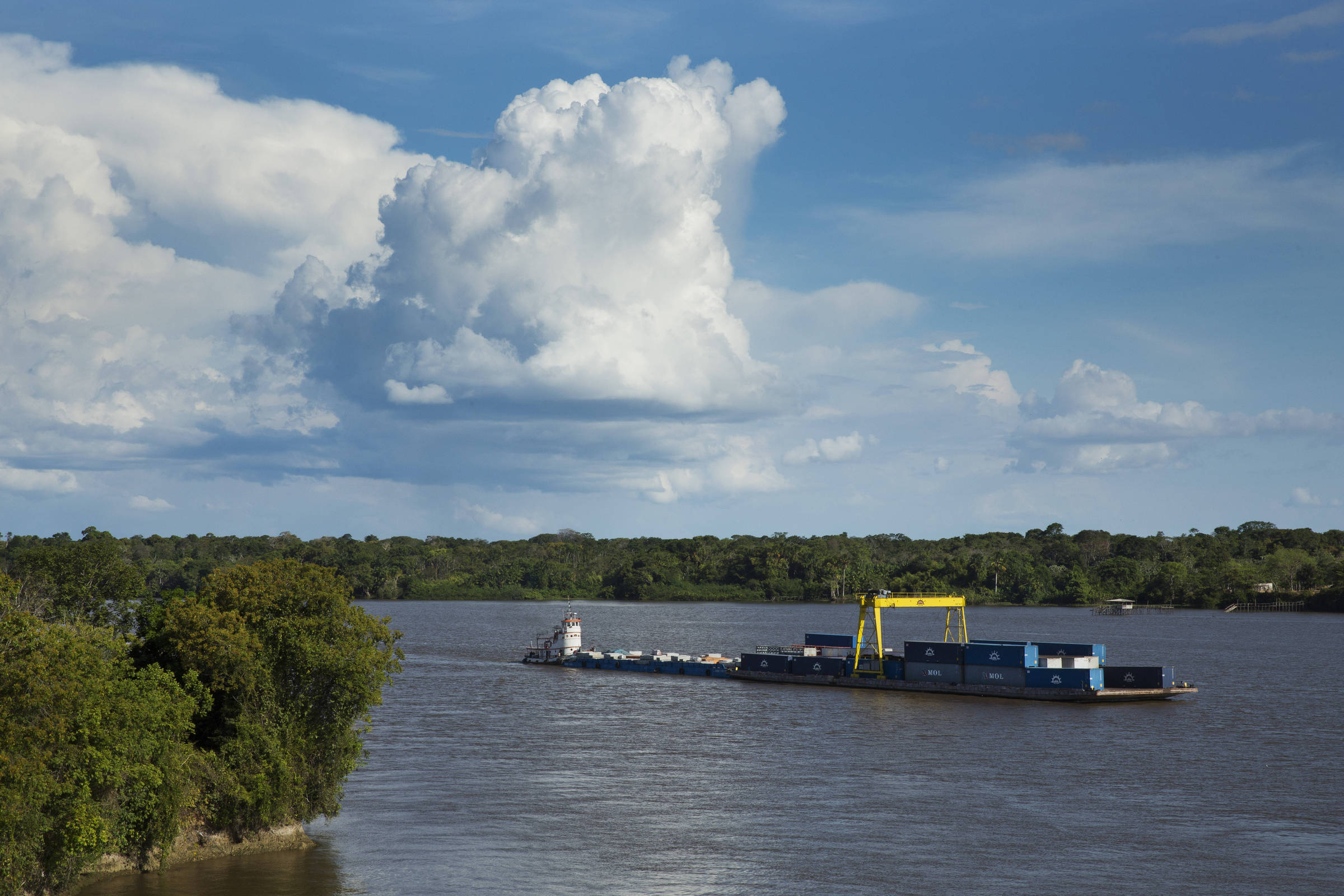 BNDES aprova financiamento de R$ 345 milhões para construção de balsas e empurradores fluviais sustentáveis