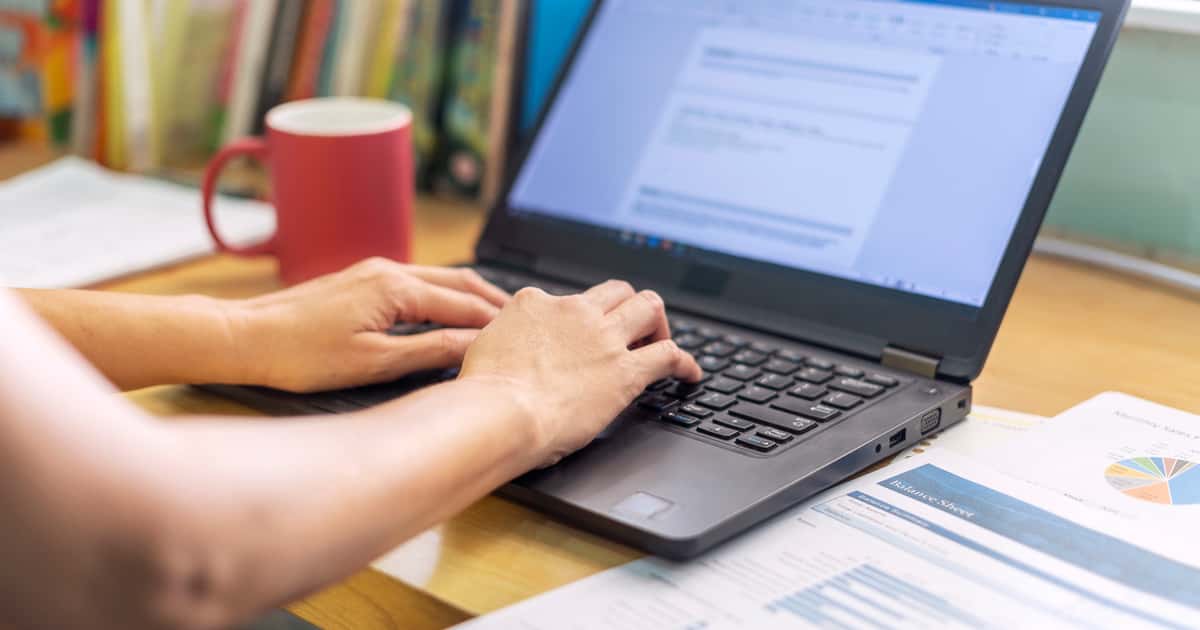 CEMJ oferece dez cursos online gratuitos para capacitar a juventude brasileira no mercado de trabalho