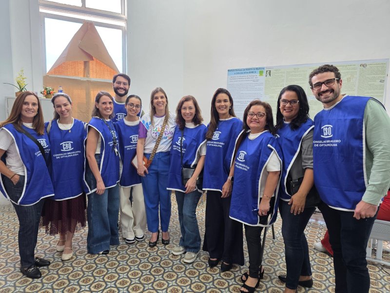 Médicos oftalmologistas oferecem atendimento a 250 pessoas em situação de rua durante a Pop Rua Jud em Salvador
