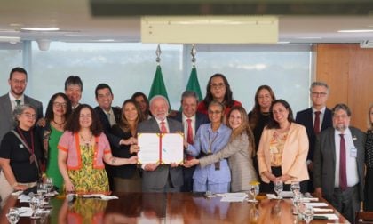 Lula sanciona lei que proíbe testes em animais para cosméticos e produtos de higiene no Brasil