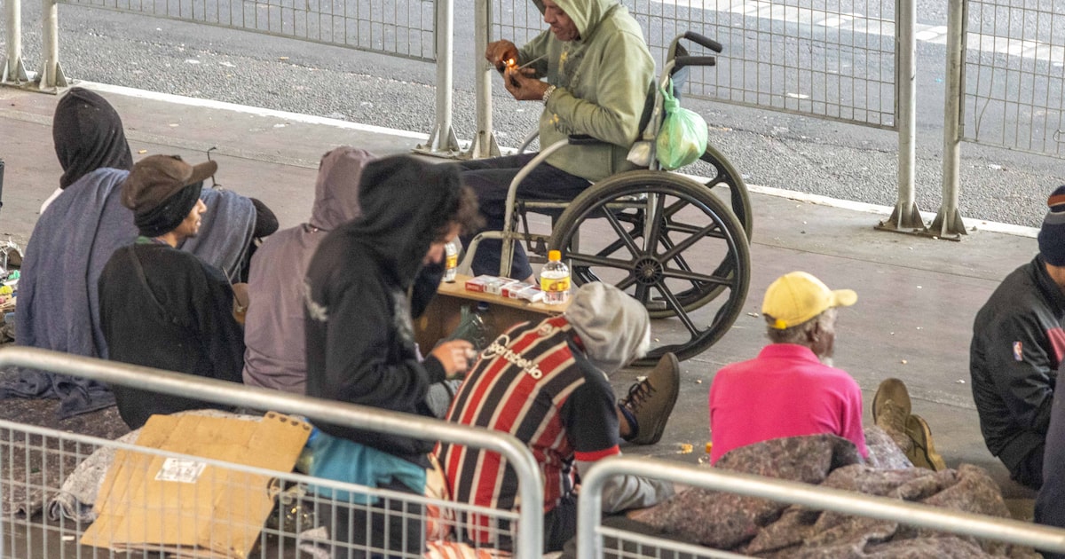 Cracolândia esvaziada: PCC é apontado como responsável por tráfico na favela do Moinho em São Paulo