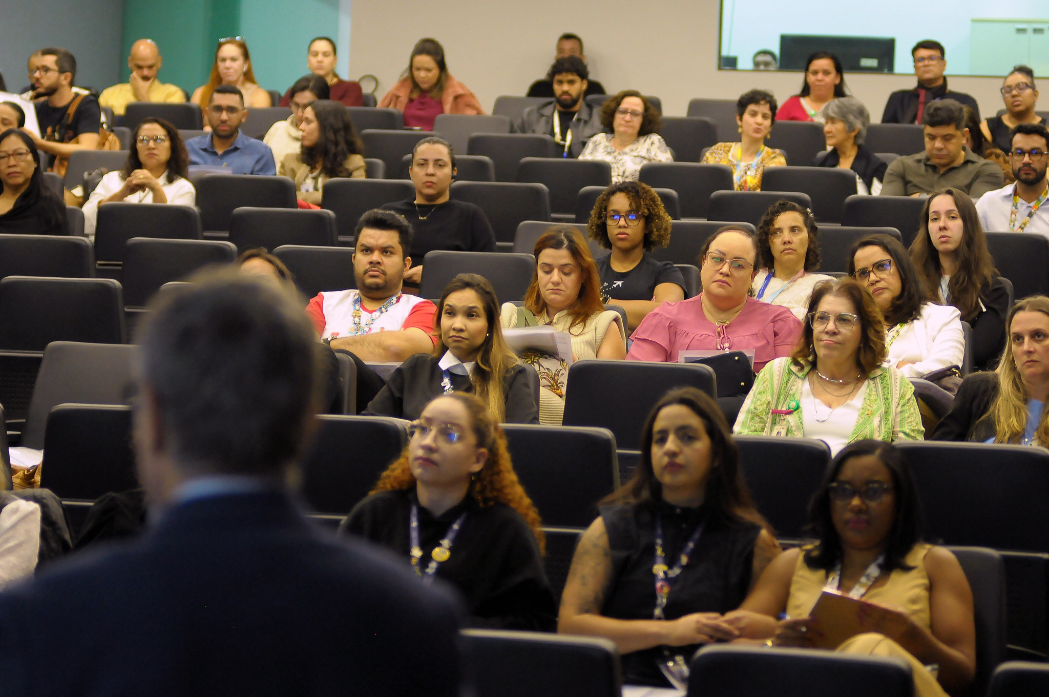 Fórum discute diagnóstico precoce e ampliação de testes rápidos para hepatites virais no Distrito Federal