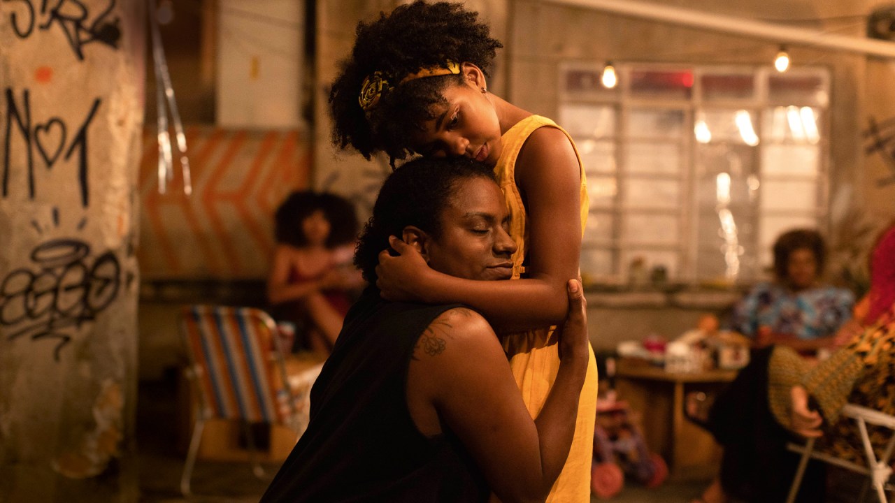"Filme A Melhor Mãe do Mundo retrata a luta de uma mãe contra a violência doméstica no Brasil"