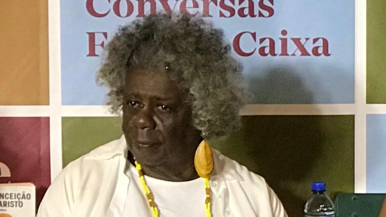 Conceição Evaristo destaca a liberdade da escrita para mulheres negras na Flip 2025 em Paraty