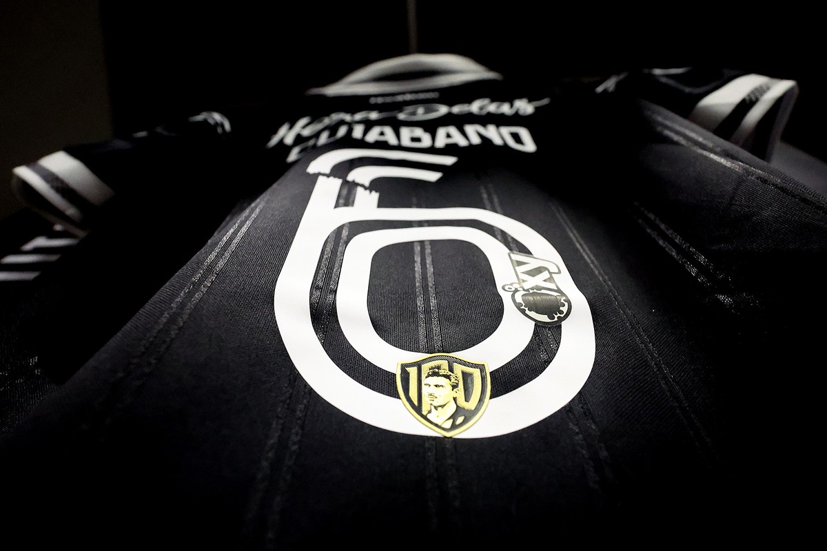 Botafogo usa uniformes com números 'quebrados' para alertar sobre a violência contra a mulher