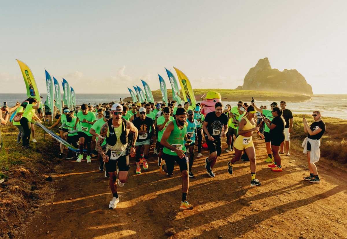 Renê Jerônimo, maratonista de 84 anos, inspira corrida em Fernando de Noronha com evento que atrai 400 atletas