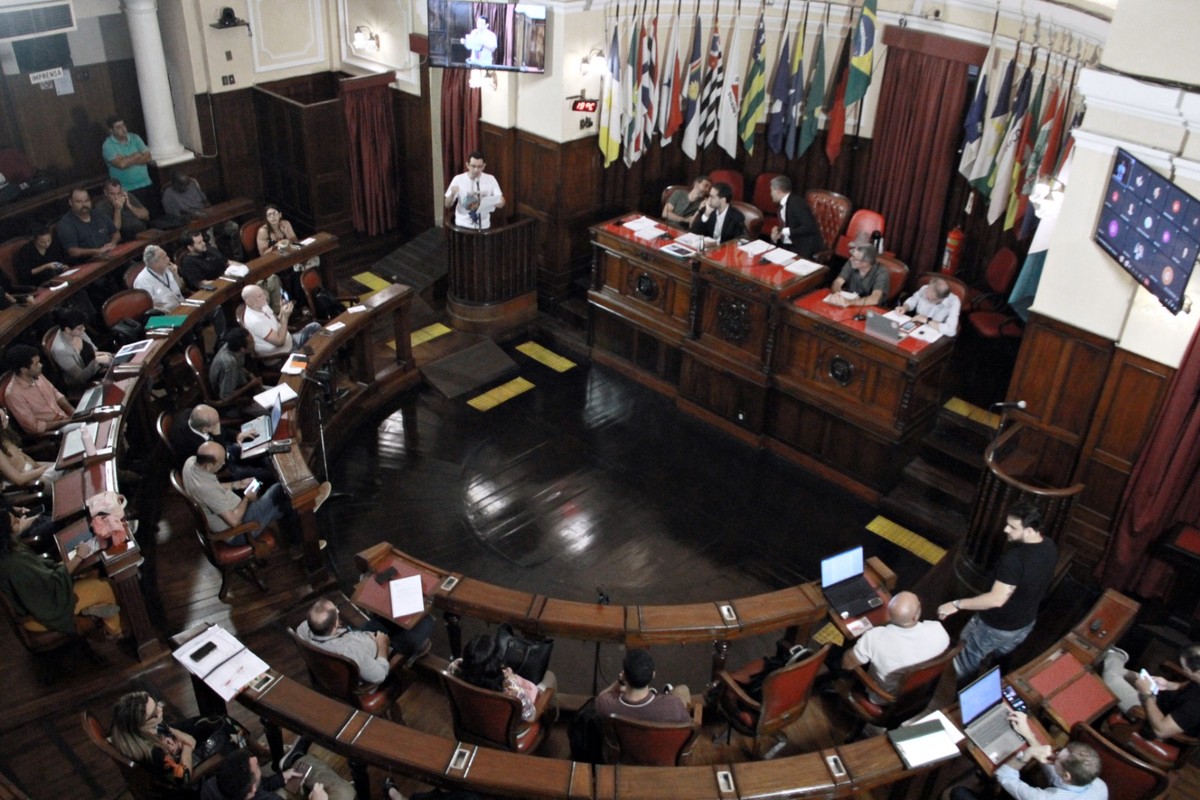 Prefeitura de Niterói anuncia centro de referência para atendimento a pessoas com Transtorno do Espectro Autista após veto a projeto da Câmara